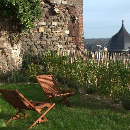 Bonjour Pierreuse Hotel Liege Bagian luar foto