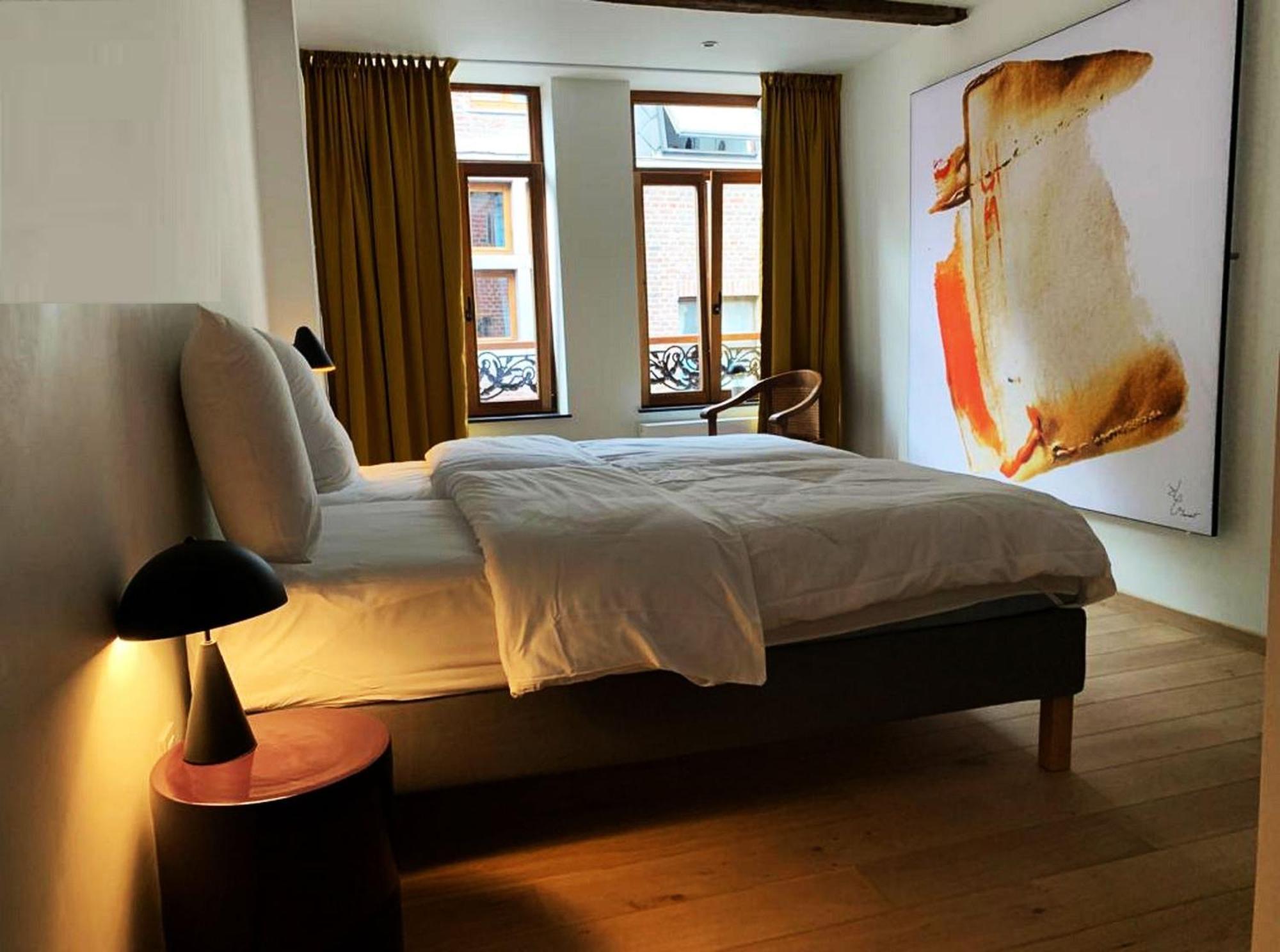 Bonjour Pierreuse Hotel Liege Bagian luar foto