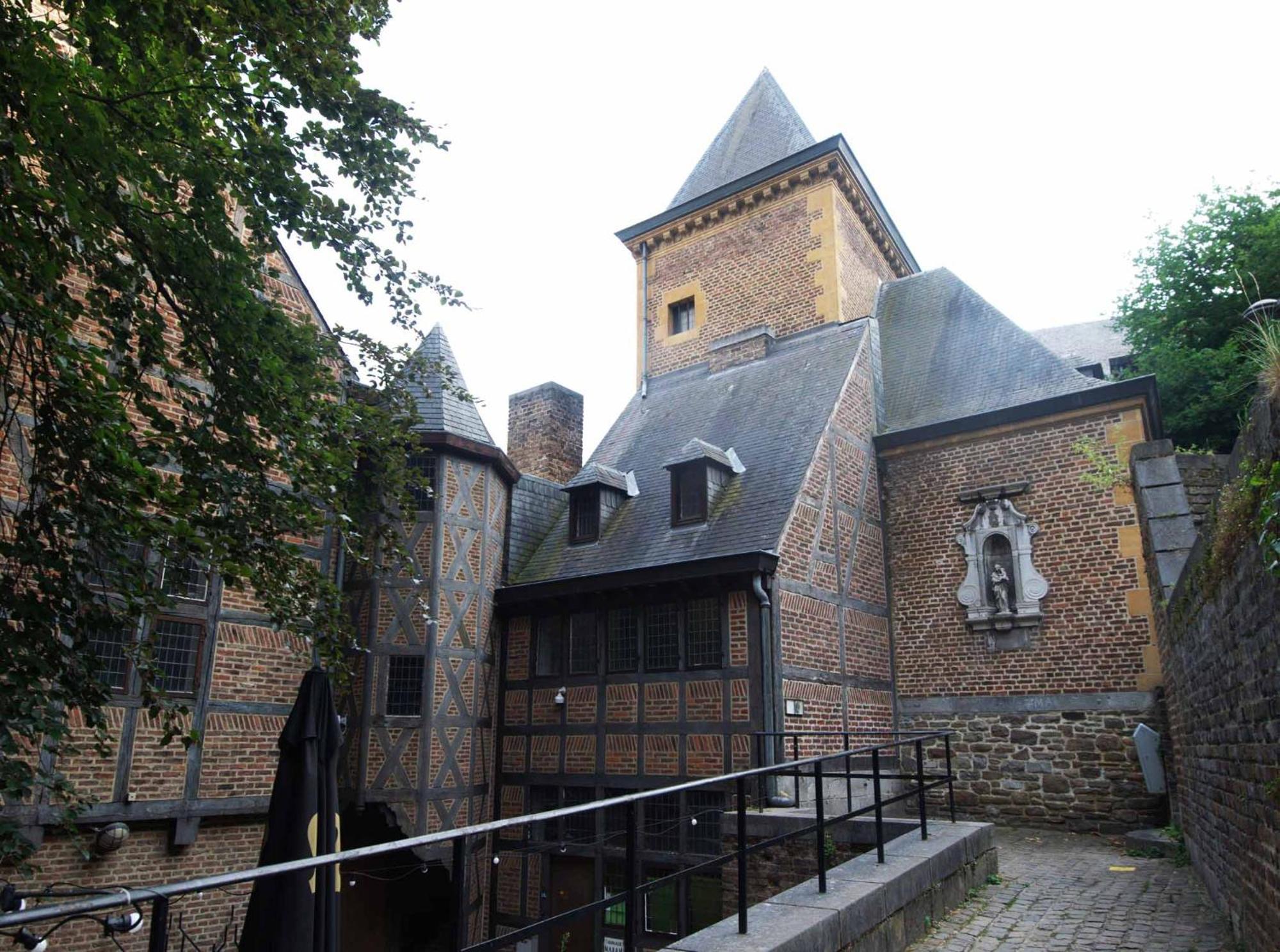 Bonjour Pierreuse Hotel Liege Bagian luar foto
